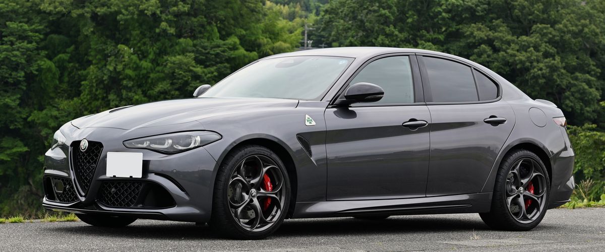 2024 Alfa Romeo Giulia Quadrifoglio